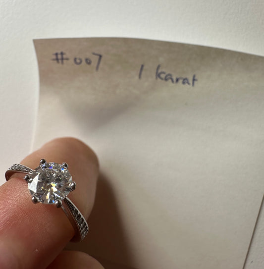 #007 Ring